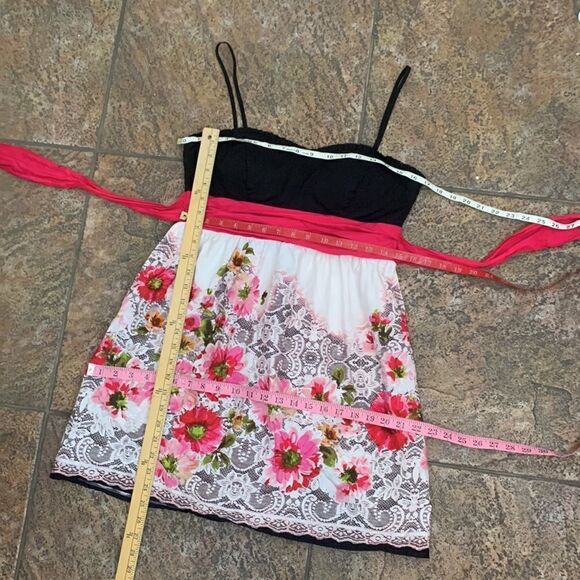 City Triangles Sz 9 Black Bust Pink Waist Floral Skirt Spaghetti Straps Tie Back - Picture 11 of 11